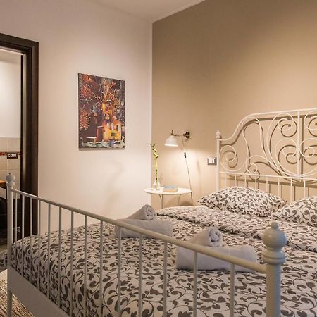 One Love Metropolitan Apartment Bucharest Exterior photo